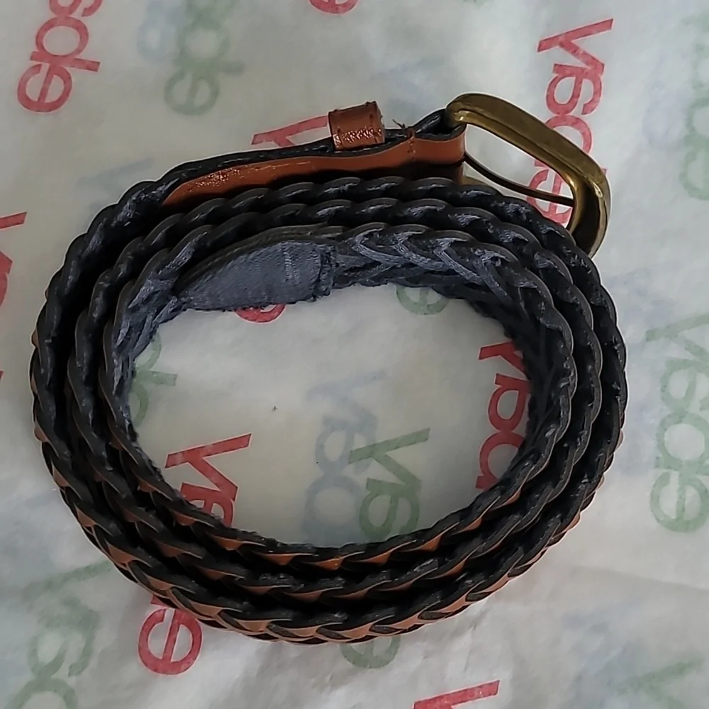 Brown Weaved Faux Leather belt Sz 12 Kids